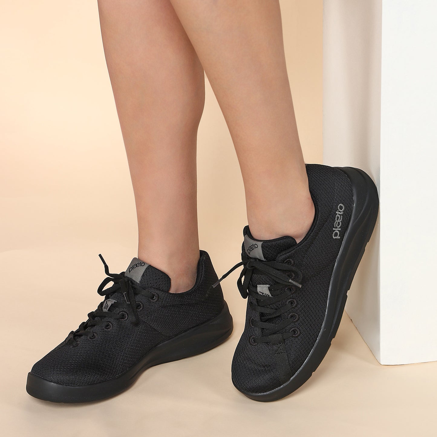 Casual Everyday Air Mesh Sneakers for Women - Classic Black