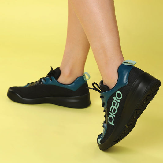 Drift Women's Multiplay Sports Shoes - Black / Green