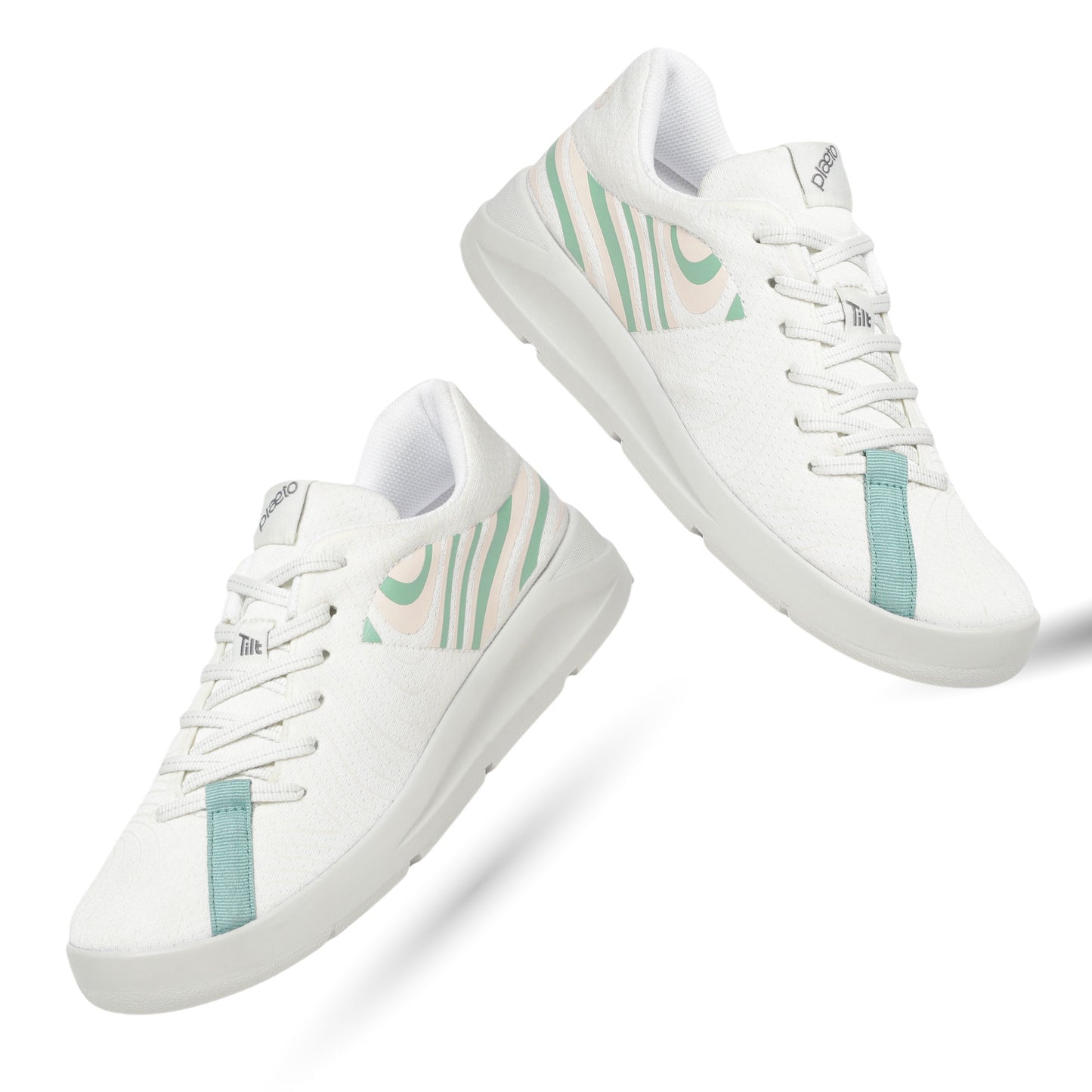 Coast Women's Multiplay Sneakers - White / Beige